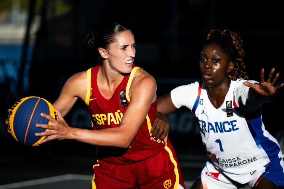 IFHJU, 与立陶宛 IFHJU, 与立陶宛