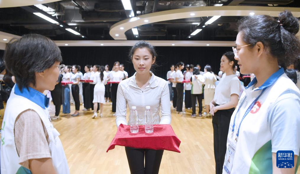港礼仪小姐, img, 万名香港义 港礼仪小姐, img, 万名香港义